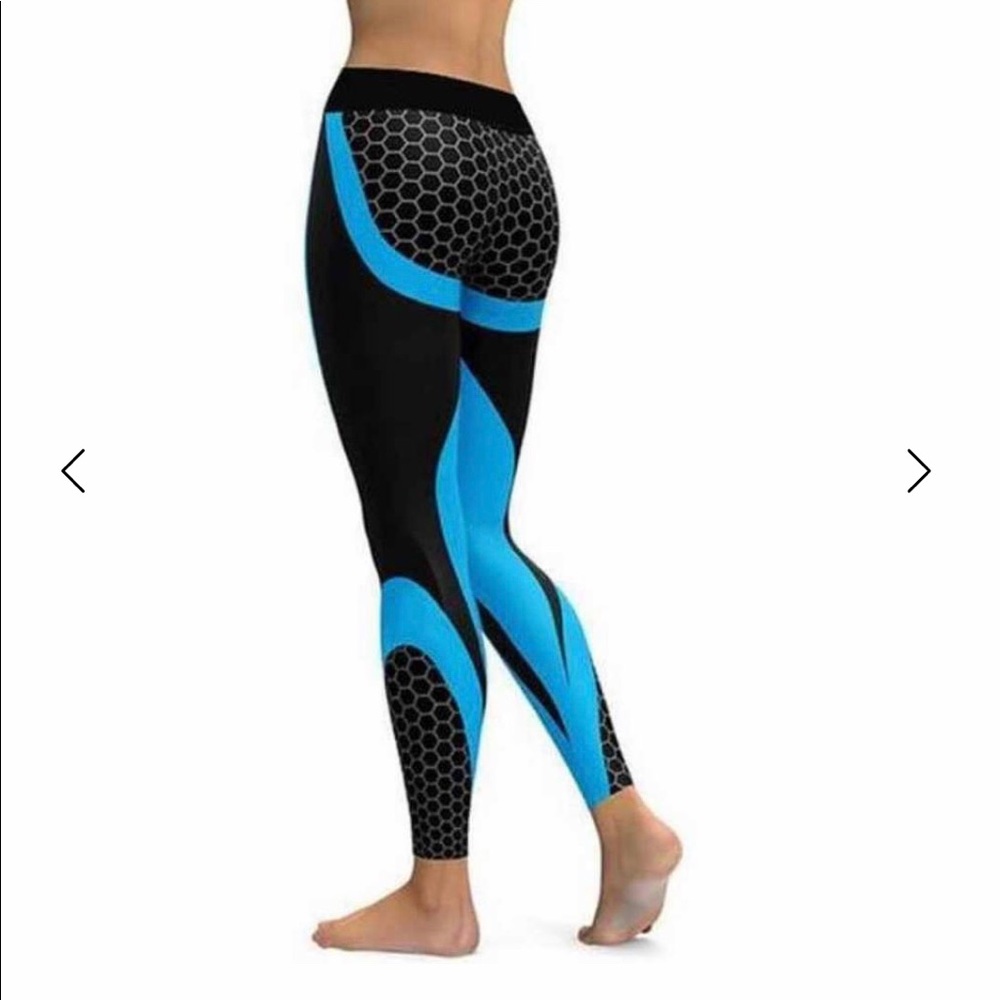 DragonScales Honeycomb Fitness Leggings Size S